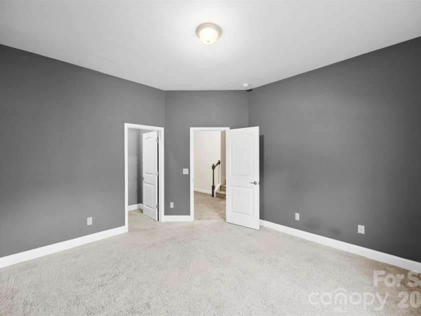 2548 Flintshire Lane, Gastonia, NC 28056.  MLS# CAR4372857, YatesRealty ID 15397. Basement bedroom