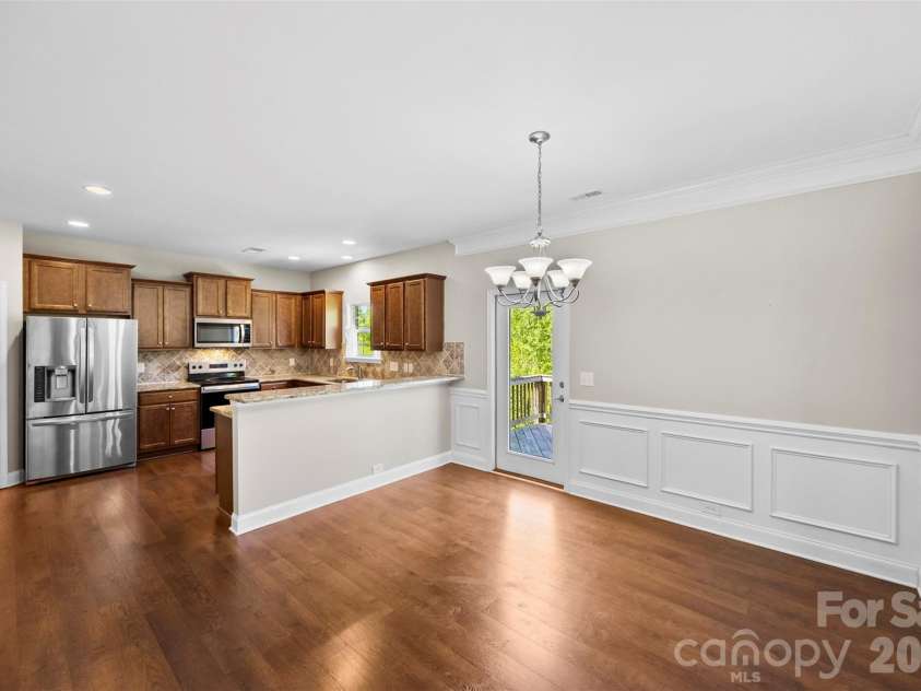2548 Flintshire Lane, Gastonia, NC 28056.  MLS# CAR4372857, YatesRealty ID 15397. Dining area