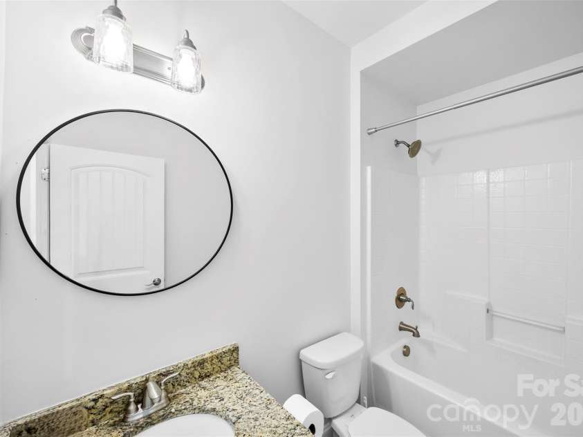 2548 Flintshire Lane, Gastonia, NC 28056.  MLS# CAR4372857, YatesRealty ID 15397. Main floor full bath