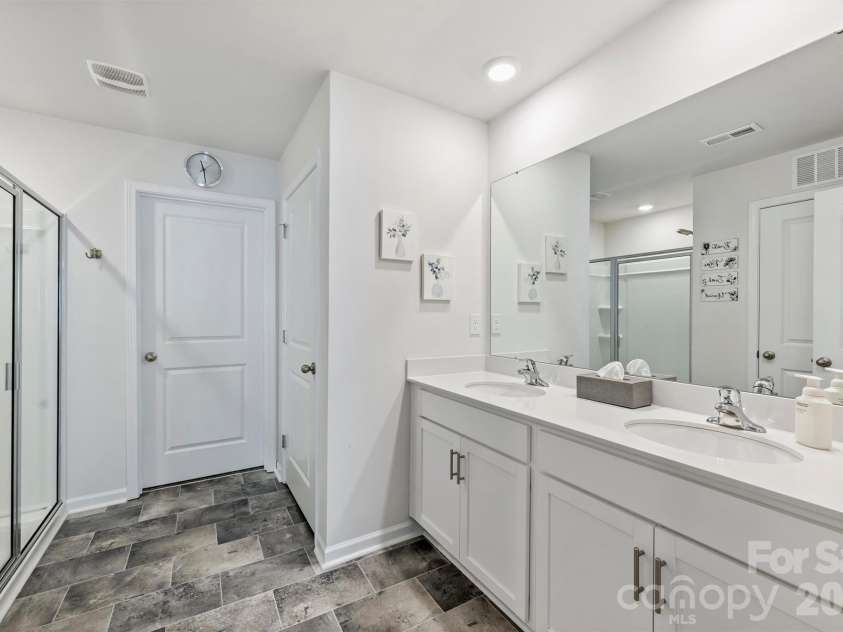 3710 Stanley Creek Drive, Mount Holly, NC 28120.  MLS# CAR4372271, YatesRealty ID 15398. 