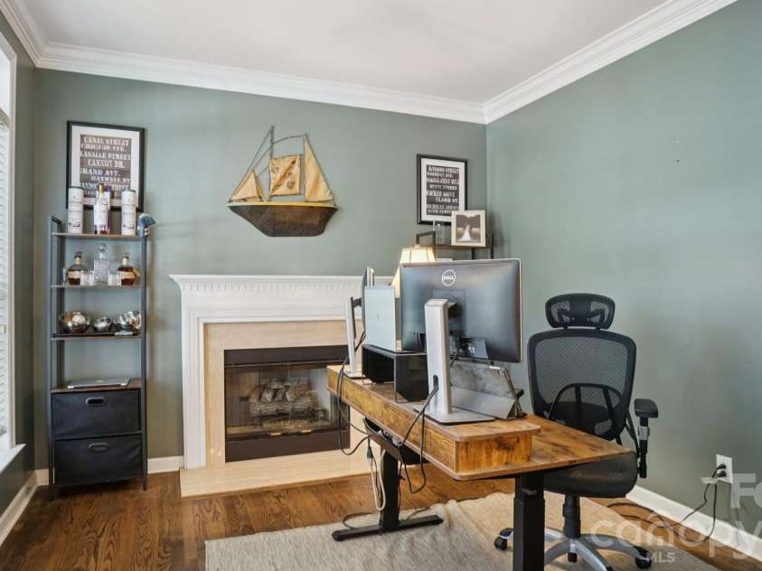5212 Shannamara Drive, Matthews, NC 28104.  MLS# CAR4372618, YatesRealty ID 15399. 