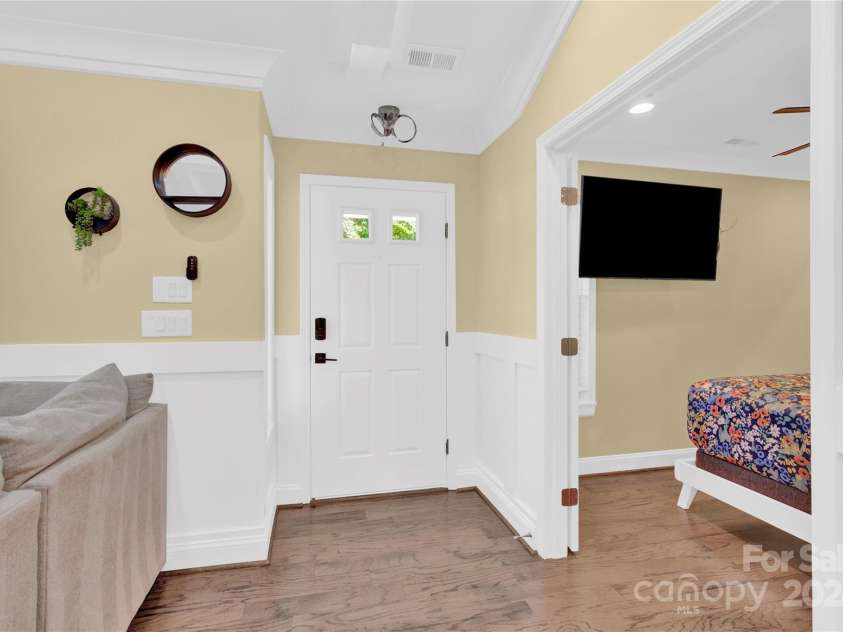 6236 Old Corral Street, Charlotte, NC 28277.  MLS# CAR4162890, YatesRealty ID 154. 