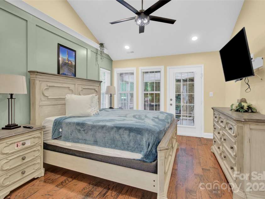 6236 Old Corral Street, Charlotte, NC 28277.  MLS# CAR4162890, YatesRealty ID 154. 