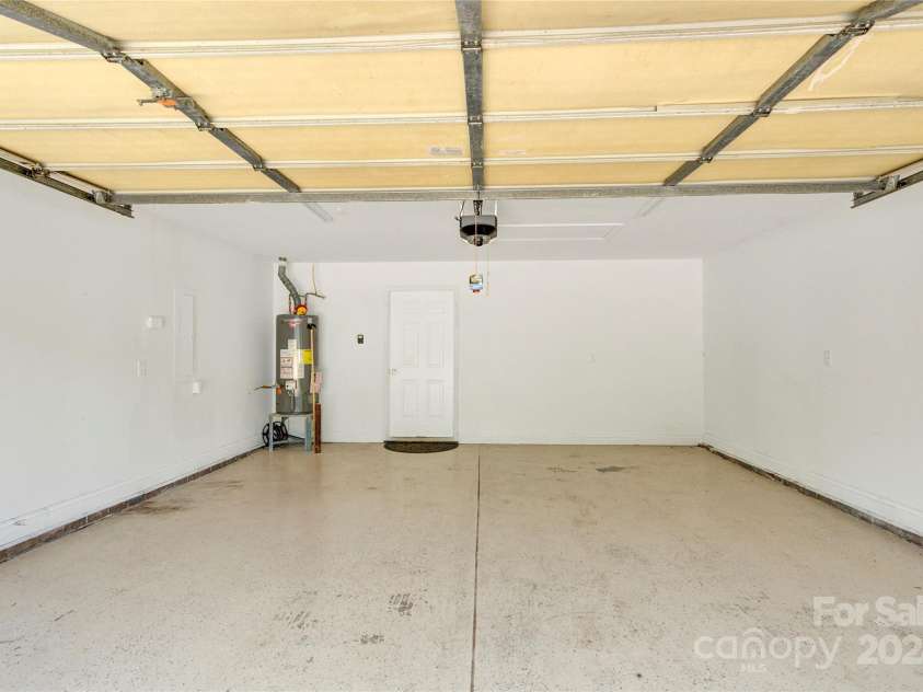 6236 Old Corral Street, Charlotte, NC 28277.  MLS# CAR4162890, YatesRealty ID 154. 