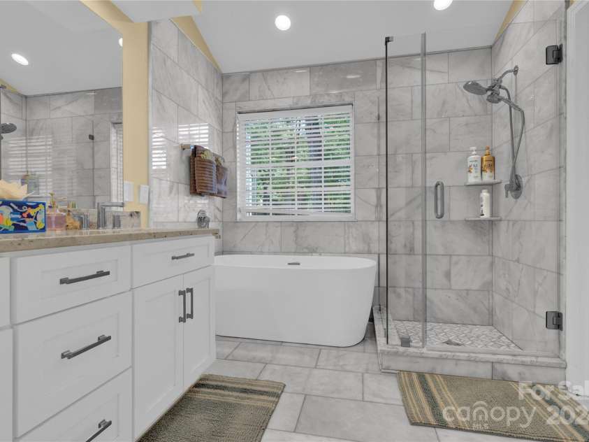 6236 Old Corral Street, Charlotte, NC 28277.  MLS# CAR4162890, YatesRealty ID 154. 