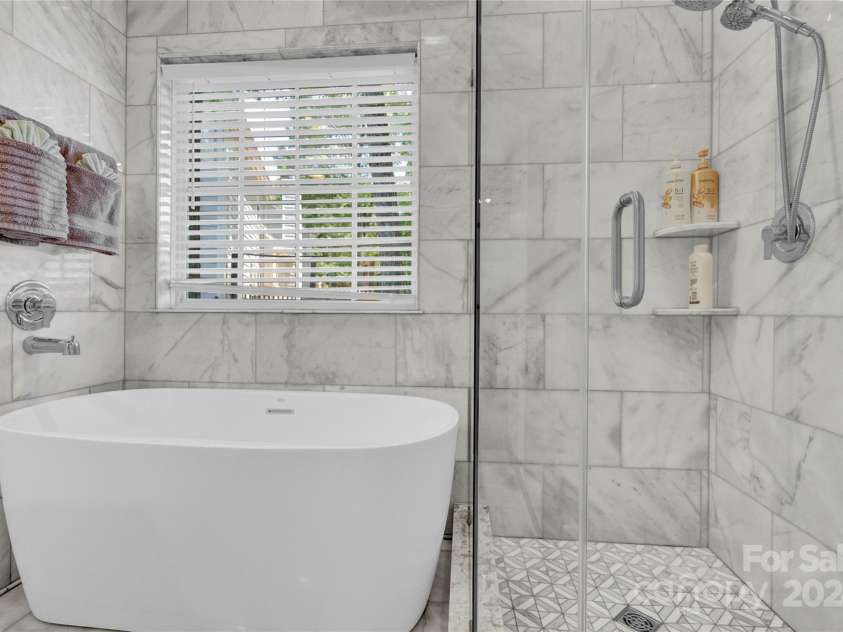 6236 Old Corral Street, Charlotte, NC 28277.  MLS# CAR4162890, YatesRealty ID 154. 