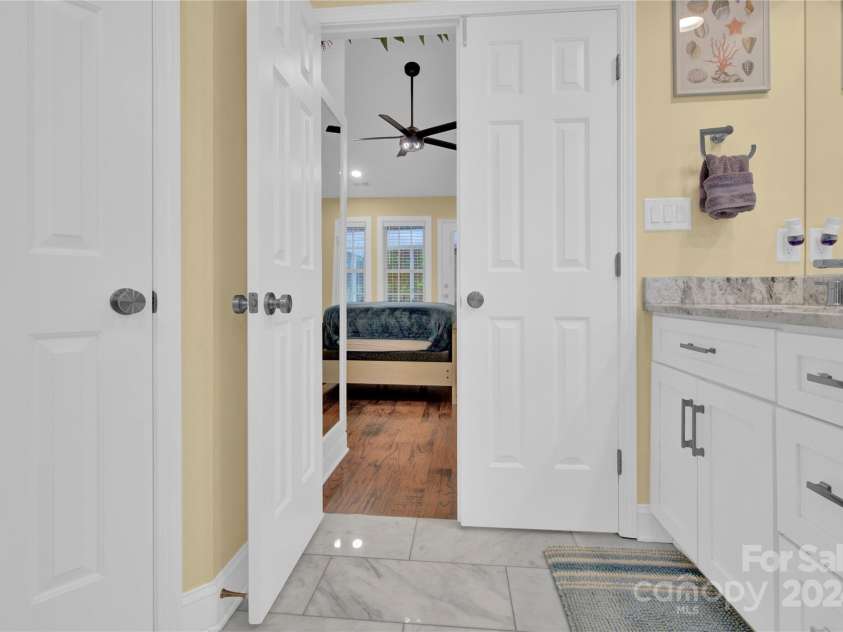 6236 Old Corral Street, Charlotte, NC 28277.  MLS# CAR4162890, YatesRealty ID 154. 