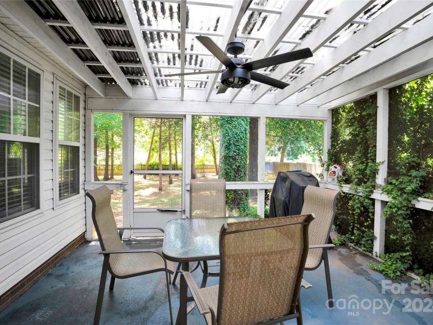 6236 Old Corral Street, Charlotte, NC 28277.  MLS# CAR4162890, YatesRealty ID 154. 