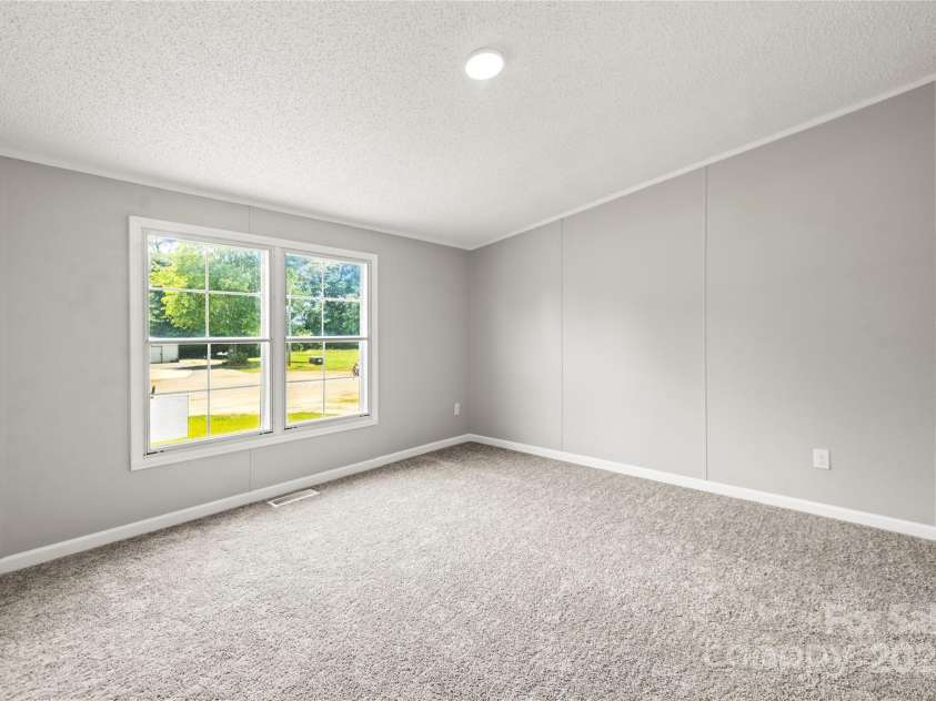 1133 Lynn Lane, Catawba, NC 28609.  MLS# CAR4275480, YatesRealty ID 1540. Primary Bedroom