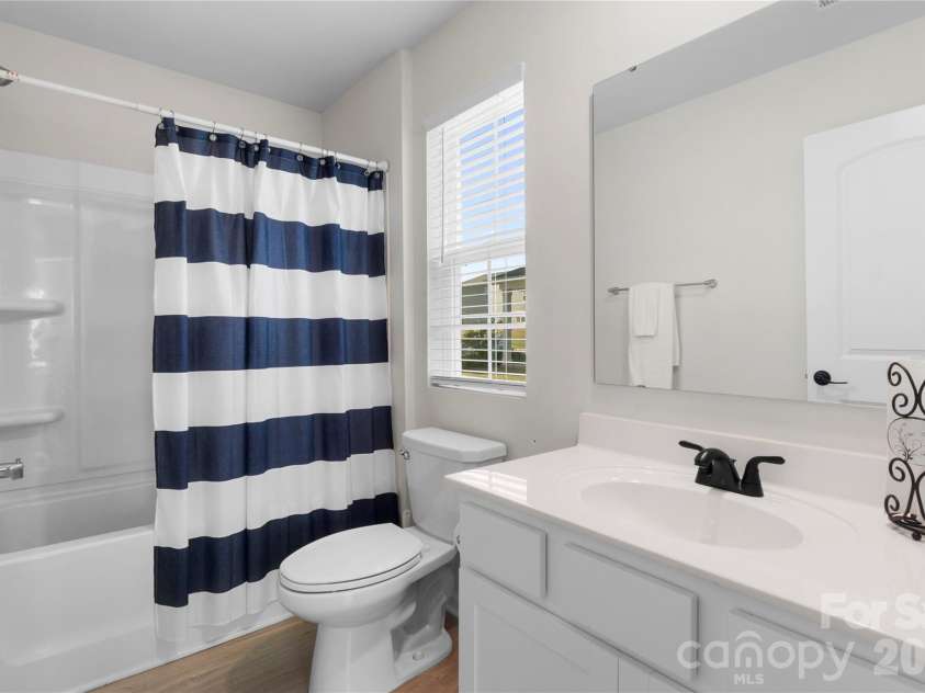 445 Marinna Joy Circle, Rockwell, NC 28138.  MLS# CAR4370079, YatesRealty ID 15400. Main Level Full Bathroom