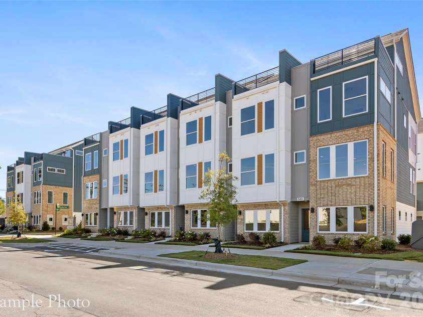 554 Rountree Road, Charlotte, NC 28217.  MLS# CAR4250166, YatesRealty ID 15403. 