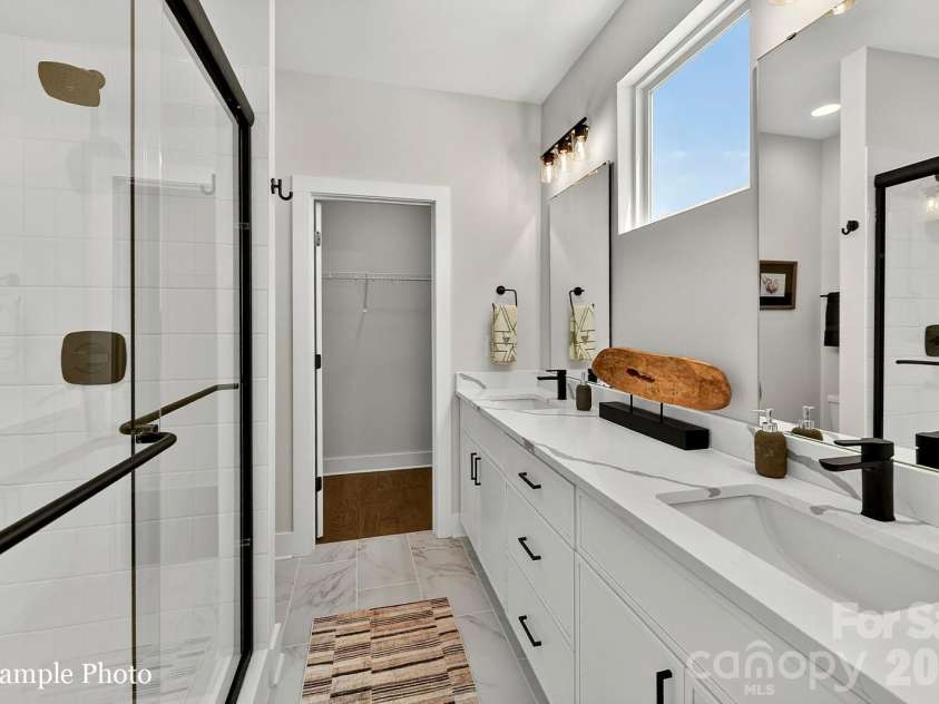 554 Rountree Road, Charlotte, NC 28217.  MLS# CAR4250166, YatesRealty ID 15403. 