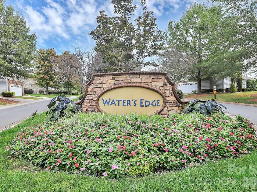 108 Park View Drive, Belmont, NC 28012.  MLS# CAR4309307, YatesRealty ID 15405. This wonderful townhome is located just right of the entrance sign.