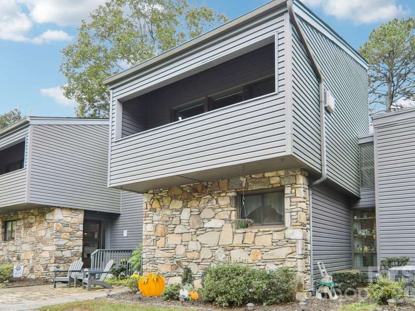 429 Mountains Boulevard, Lake Lure, NC 28746.  MLS# CAR4312402, YatesRealty ID 15406. 