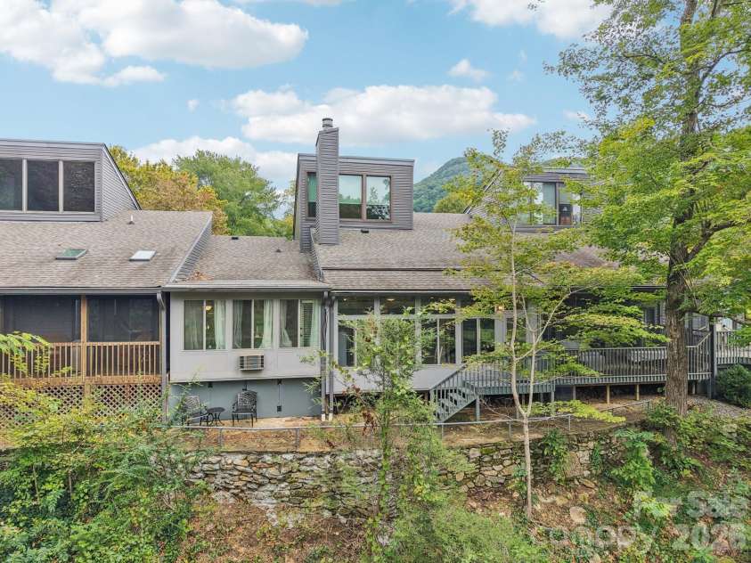 429 Mountains Boulevard, Lake Lure, NC 28746.  MLS# CAR4312402, YatesRealty ID 15406. 