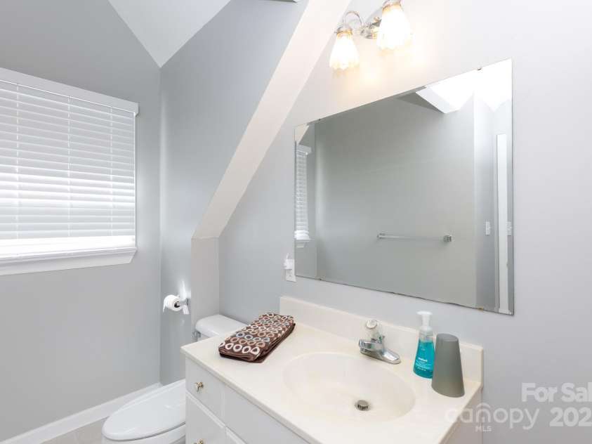 2168 Sunset Circle, Fort Mill, SC 29715.  MLS# CAR4263054, YatesRealty ID 15407. 