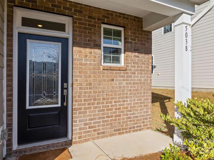 5038 Moss Pine Way, Fort Mill, SC 29708.  MLS# CAR4318673, YatesRealty ID 15407. 