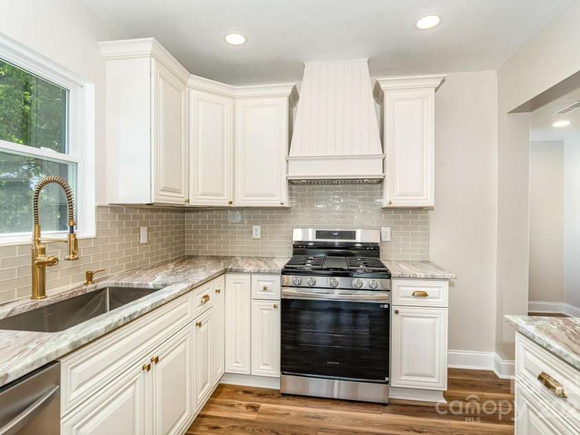 112 Circle Drive, Salisbury, NC 28144.  MLS# CAR4247957, YatesRealty ID 15408. 