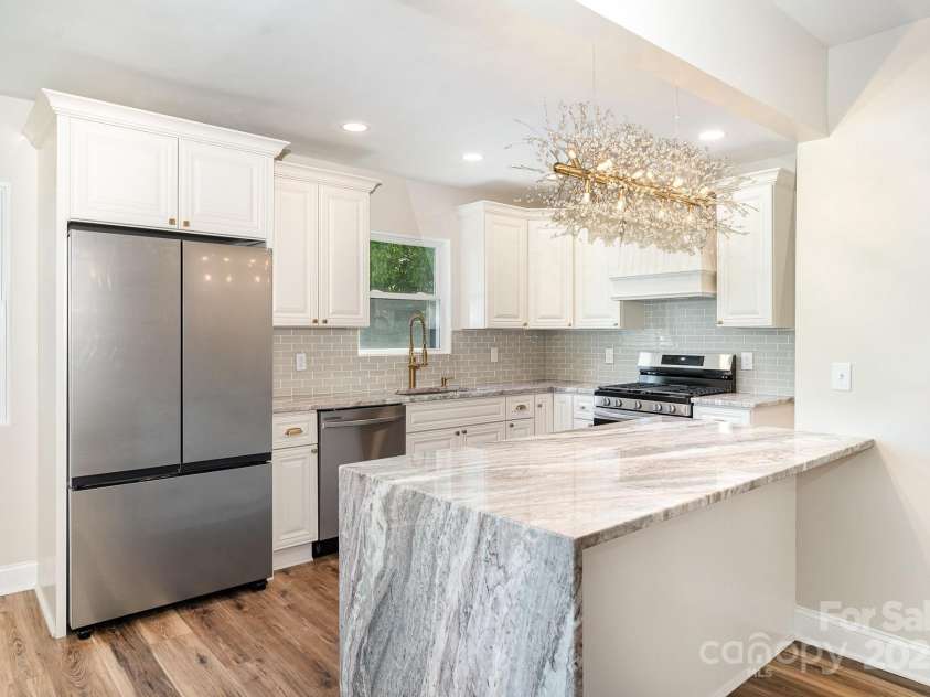 112 Circle Drive, Salisbury, NC 28144.  MLS# CAR4247957, YatesRealty ID 15408. 