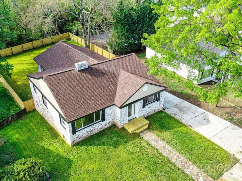 112 Circle Drive, Salisbury, NC 28144.  MLS# CAR4247957, YatesRealty ID 15408. 