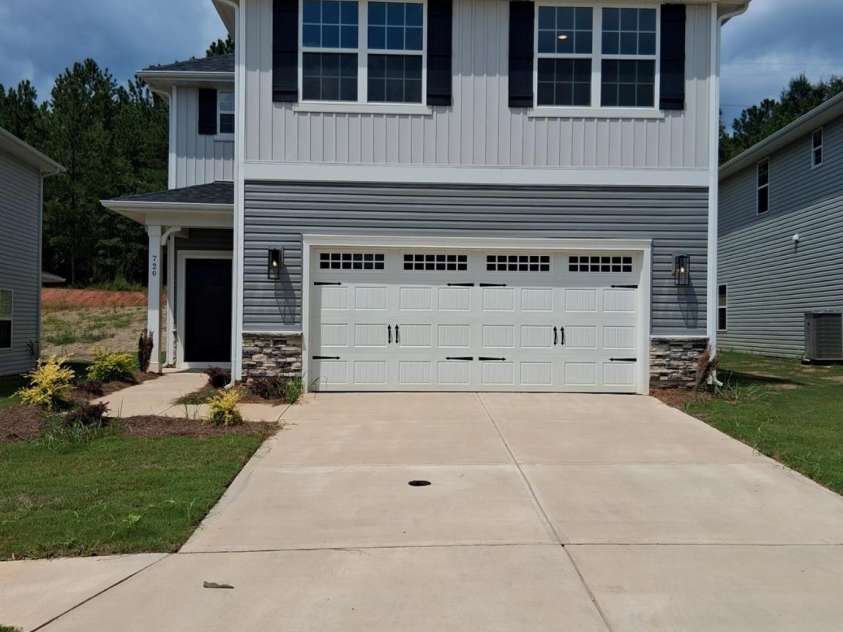 724 Inwood Hill Drive, Gastonia, NC 28056.  MLS# CAR4324666, YatesRealty ID 15408. Front