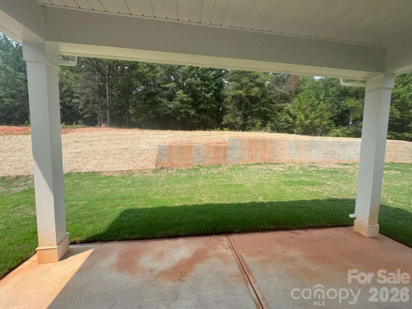 720 Inwood Hill Drive, Gastonia, NC 28056.  MLS# CAR4327035, YatesRealty ID 15409. 
