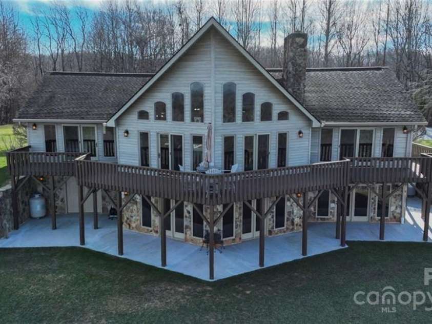 4937 NC Hwy 268 Highway, Wilkesboro, NC 28697.  MLS# CAR4230797, YatesRealty ID 1541. 