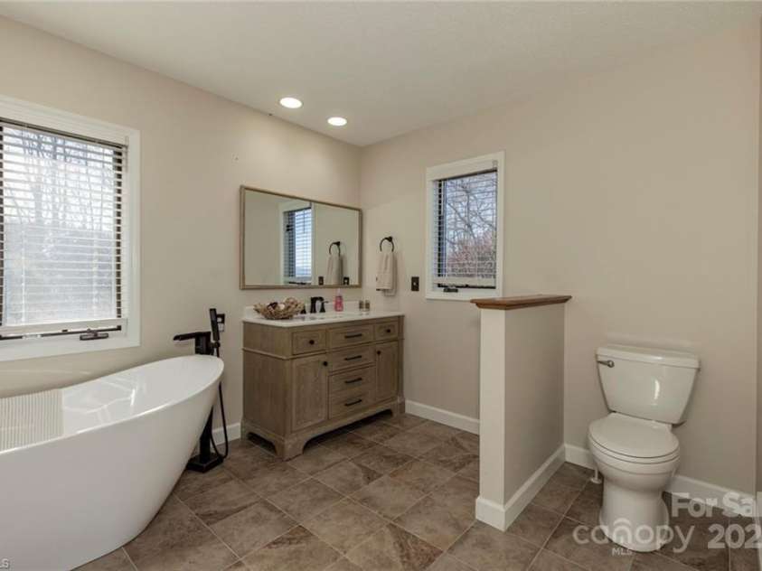 4937 NC Hwy 268 Highway, Wilkesboro, NC 28697.  MLS# CAR4230797, YatesRealty ID 1541. 