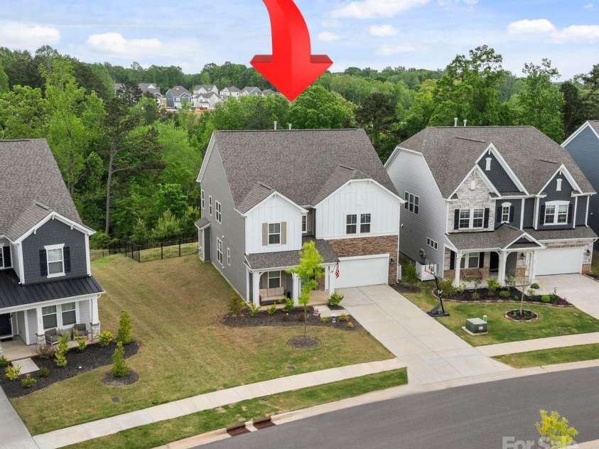190 Tetcott Street, Mooresville, NC 28115.  MLS# CAR4249348, YatesRealty ID 15411. Backing up to trees