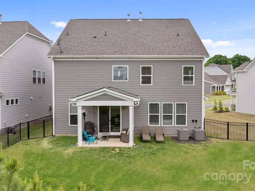 190 Tetcott Street, Mooresville, NC 28115.  MLS# CAR4249348, YatesRealty ID 15411. Covered Patio