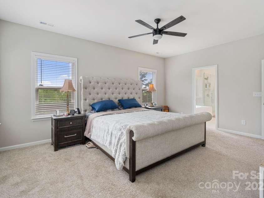 190 Tetcott Street, Mooresville, NC 28115.  MLS# CAR4249348, YatesRealty ID 15411. Primary Suite