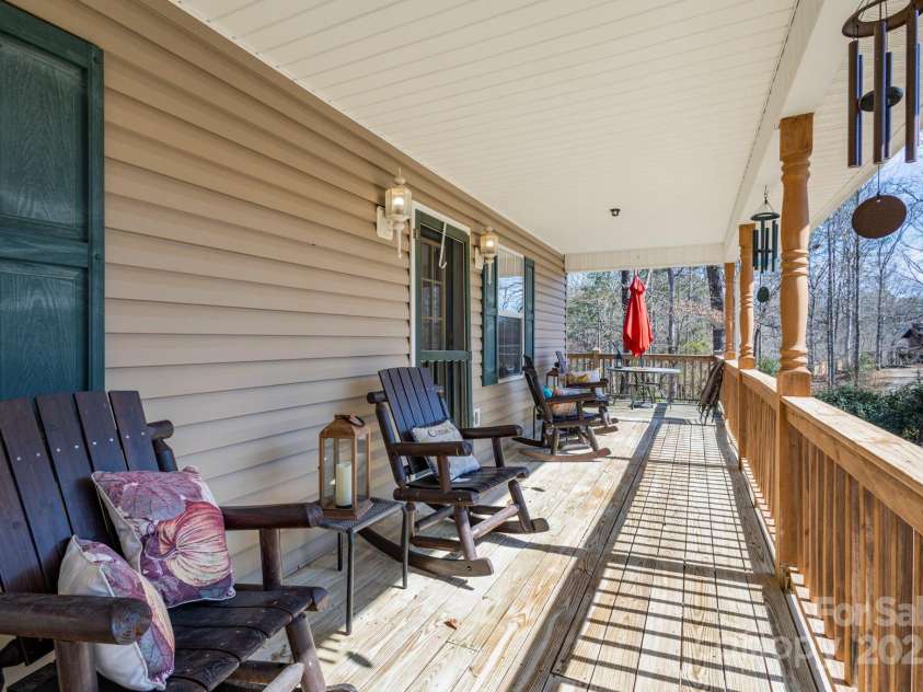 4 Dreskin Road, Murphy, NC 28906.  MLS# CAR4246402, YatesRealty ID 15412. 