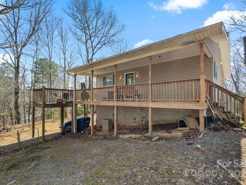 4 Dreskin Road, Murphy, NC 28906.  MLS# CAR4246402, YatesRealty ID 15412. 