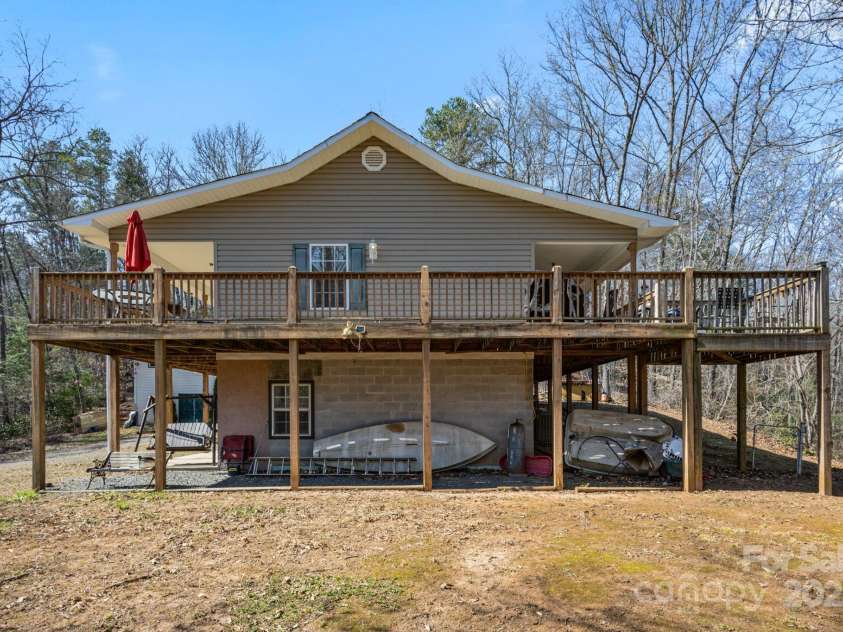 4 Dreskin Road, Murphy, NC 28906.  MLS# CAR4246402, YatesRealty ID 15412. 