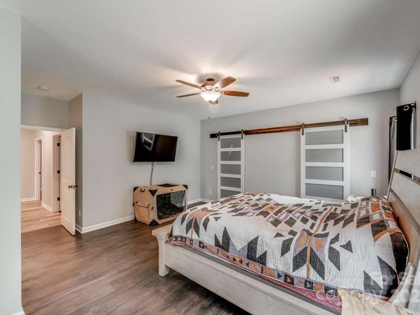 1406 High Shoals Road, Lincolnton, NC 28092.  MLS# CAR4257315, YatesRealty ID 15413. 