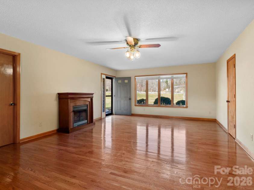 1287 Charlotte Highway, Fairview, NC 28730.  MLS# CAR4381797, YatesRealty ID 15414. 