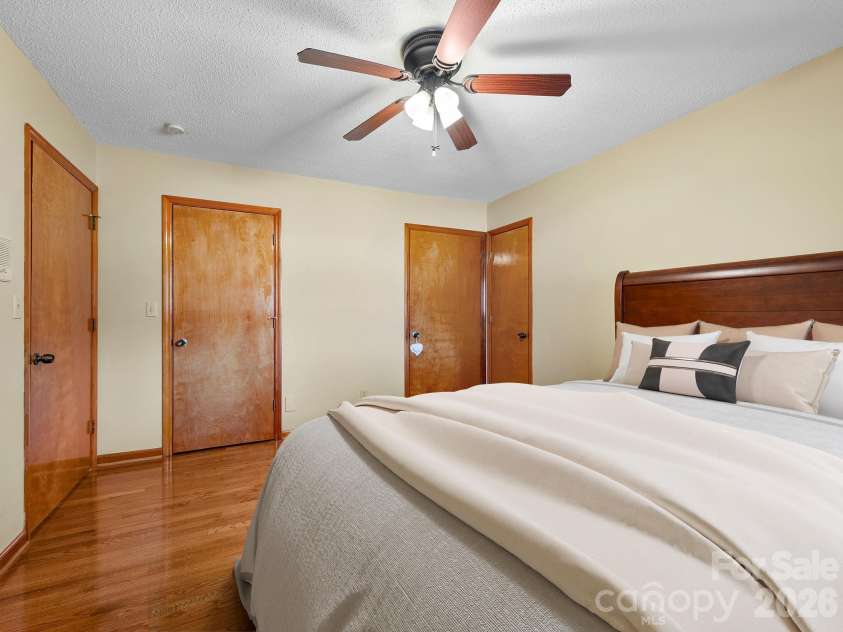 1287 Charlotte Highway, Fairview, NC 28730.  MLS# CAR4381797, YatesRealty ID 15414. 