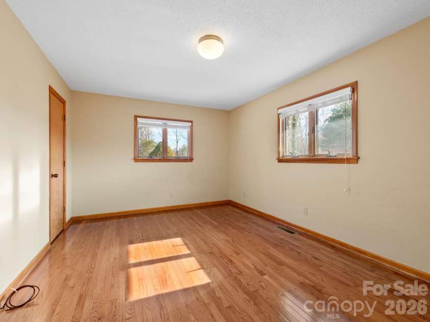 1287 Charlotte Highway, Fairview, NC 28730.  MLS# CAR4381797, YatesRealty ID 15414. 