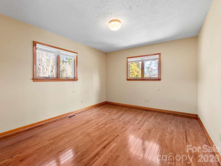1287 Charlotte Highway, Fairview, NC 28730.  MLS# CAR4381797, YatesRealty ID 15414. 