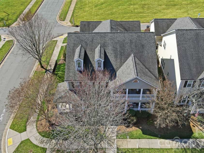 3203 Kelsey Plaza, Kannapolis, NC 28081.  MLS# CAR4346160, YatesRealty ID 15419. 