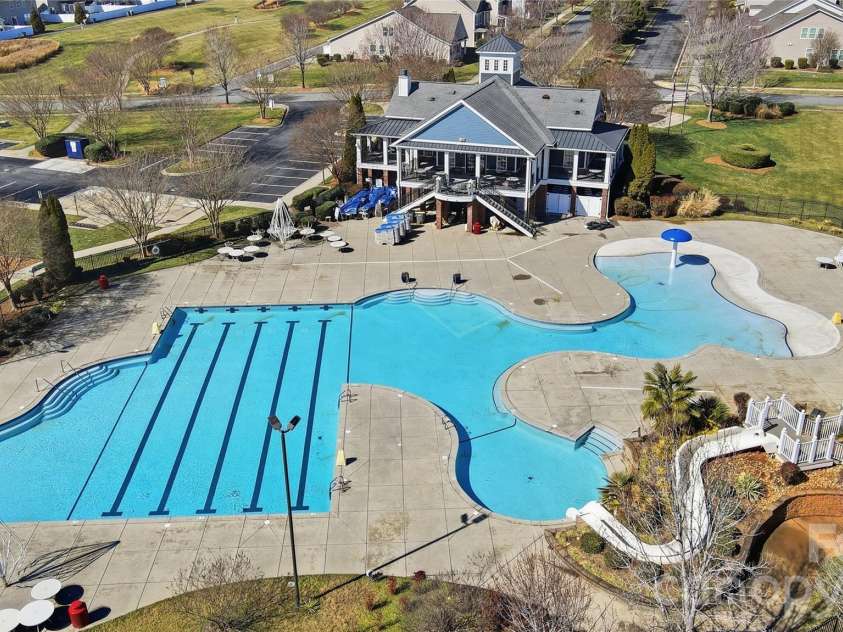 3203 Kelsey Plaza, Kannapolis, NC 28081.  MLS# CAR4346160, YatesRealty ID 15419. Community Pool