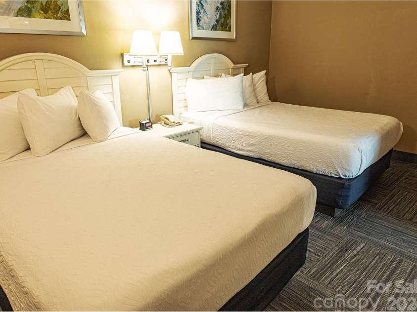 300 Ocean Boulevard, North Myrtle Beach, SC 29582.  MLS# CAR4206159, YatesRealty ID 1542. 