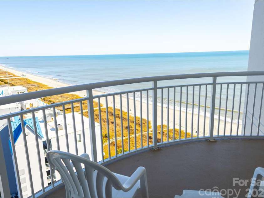 300 Ocean Boulevard, North Myrtle Beach, SC 29582.  MLS# CAR4206159, YatesRealty ID 1542. 
