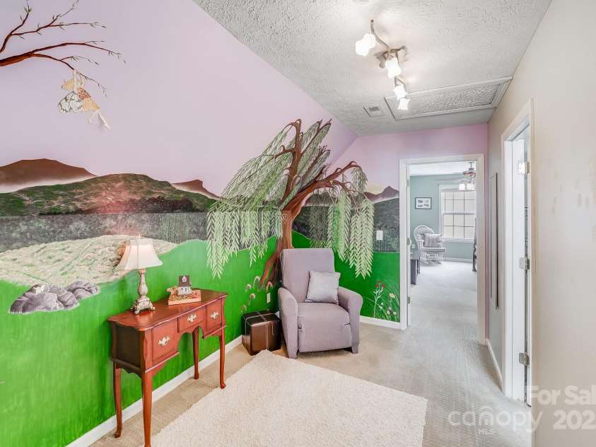 592 Woodcrest Drive, Gastonia, NC 28052.  MLS# CAR4259906, YatesRealty ID 15420. 