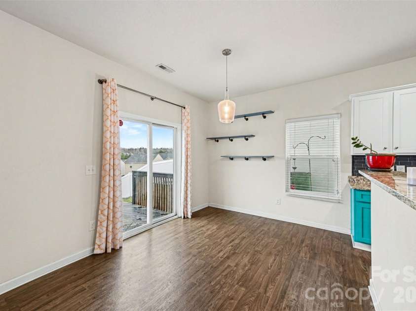 3120 Ellingford Road, Charlotte, NC 28214.  MLS# CAR4345771, YatesRealty ID 15421. 
