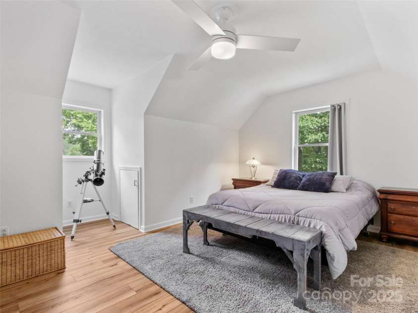 1595 Hickory Springs Road, Burnsville, NC 28714.  MLS# CAR4258442, YatesRealty ID 15422. 