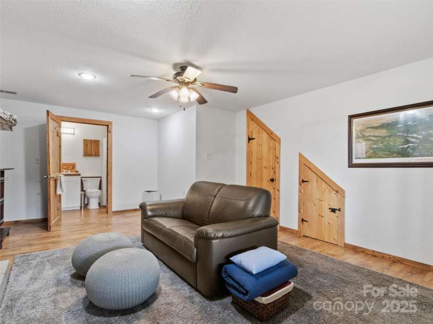 1595 Hickory Springs Road, Burnsville, NC 28714.  MLS# CAR4258442, YatesRealty ID 15422. 