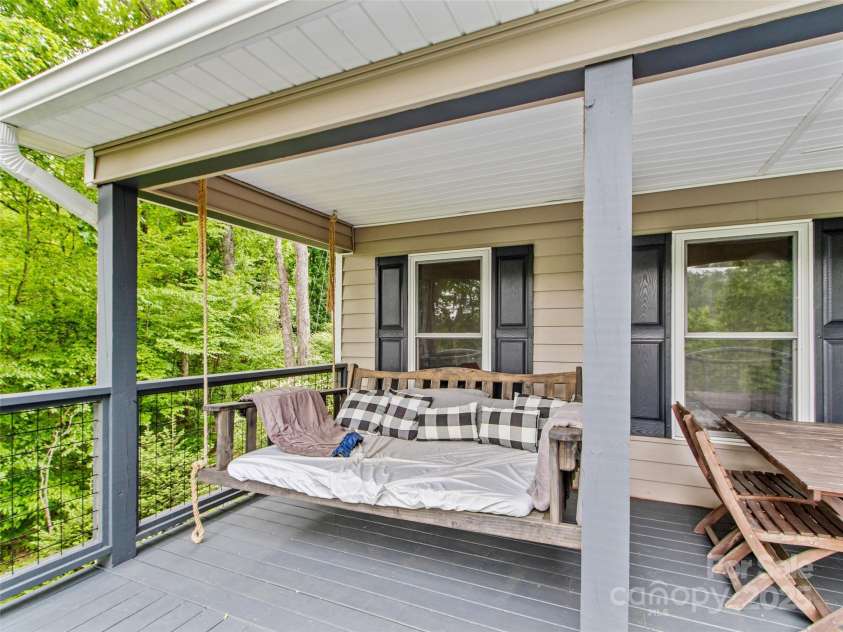 1595 Hickory Springs Road, Burnsville, NC 28714.  MLS# CAR4258442, YatesRealty ID 15422. 