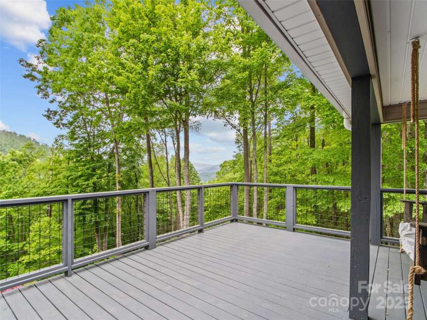 1595 Hickory Springs Road, Burnsville, NC 28714.  MLS# CAR4258442, YatesRealty ID 15422. 