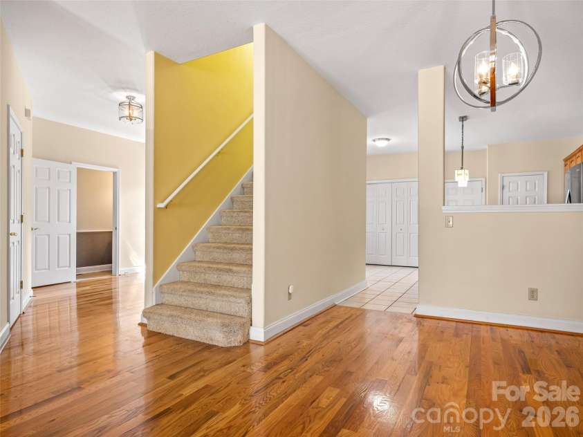 21 Holiday Drive, Arden, NC 28704.  MLS# CAR4343989, YatesRealty ID 15423. 